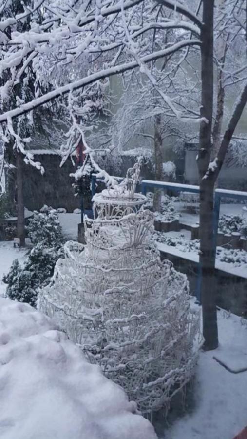Villa Themistokli Korce Exterior foto