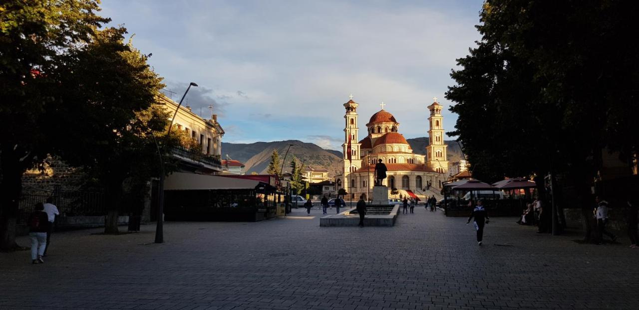 Villa Themistokli Korce Exterior foto